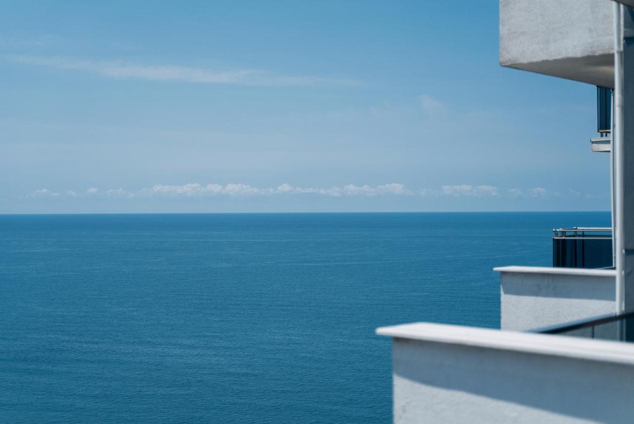 Apartment In Batumi Kültér fotó